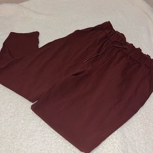 Lululemon 7/8 Pants in Burgundy (not sure of official color name!)